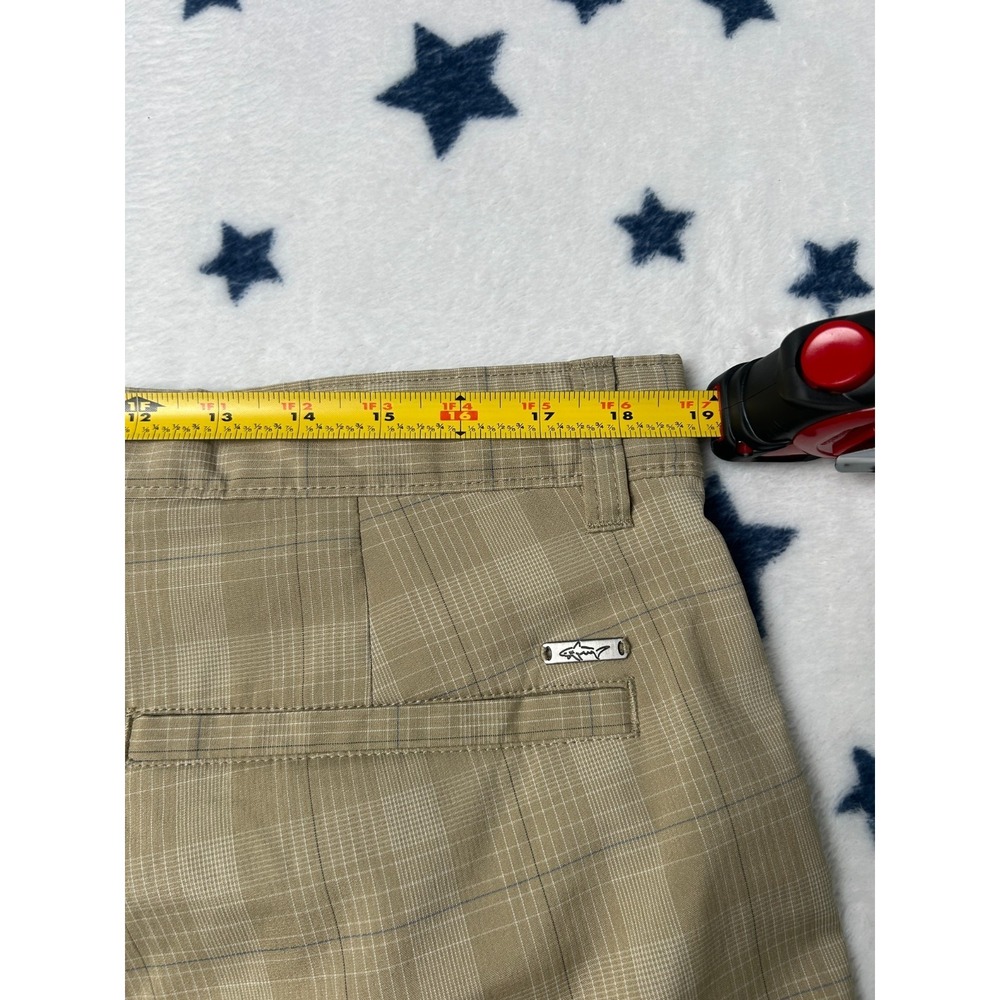 Greg Norman For Tasso Elba Mens 36 Beige Plaid Cargo Golf Shorts Stretch - Picture 7 of 8